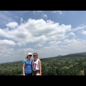 Meet your Posher, Olivia